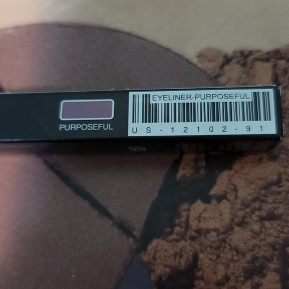 Moodstruck Precision Pencil Eyeliner - Picture 3 of 4